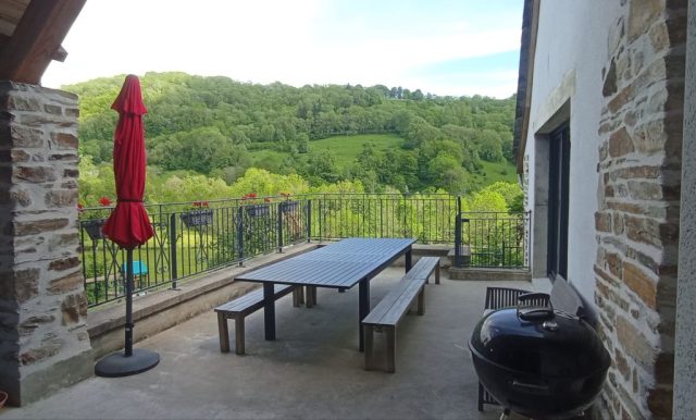 Grande terrasse extérieure